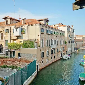 Dolcevita N. 465 Biennale Venise