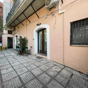 https://villa-cortiletto-dell-odeon.taorminaitalyhotels.com